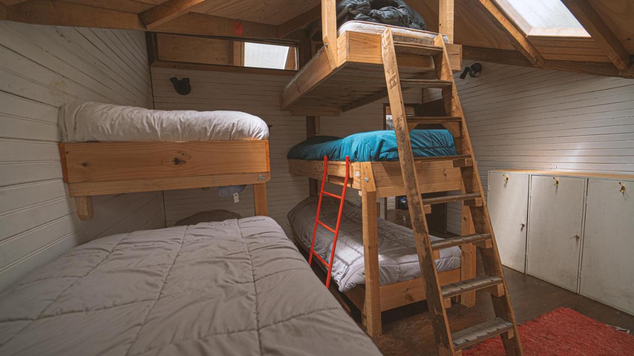 Hostal Climb House Puerto Varas Exteriör bild